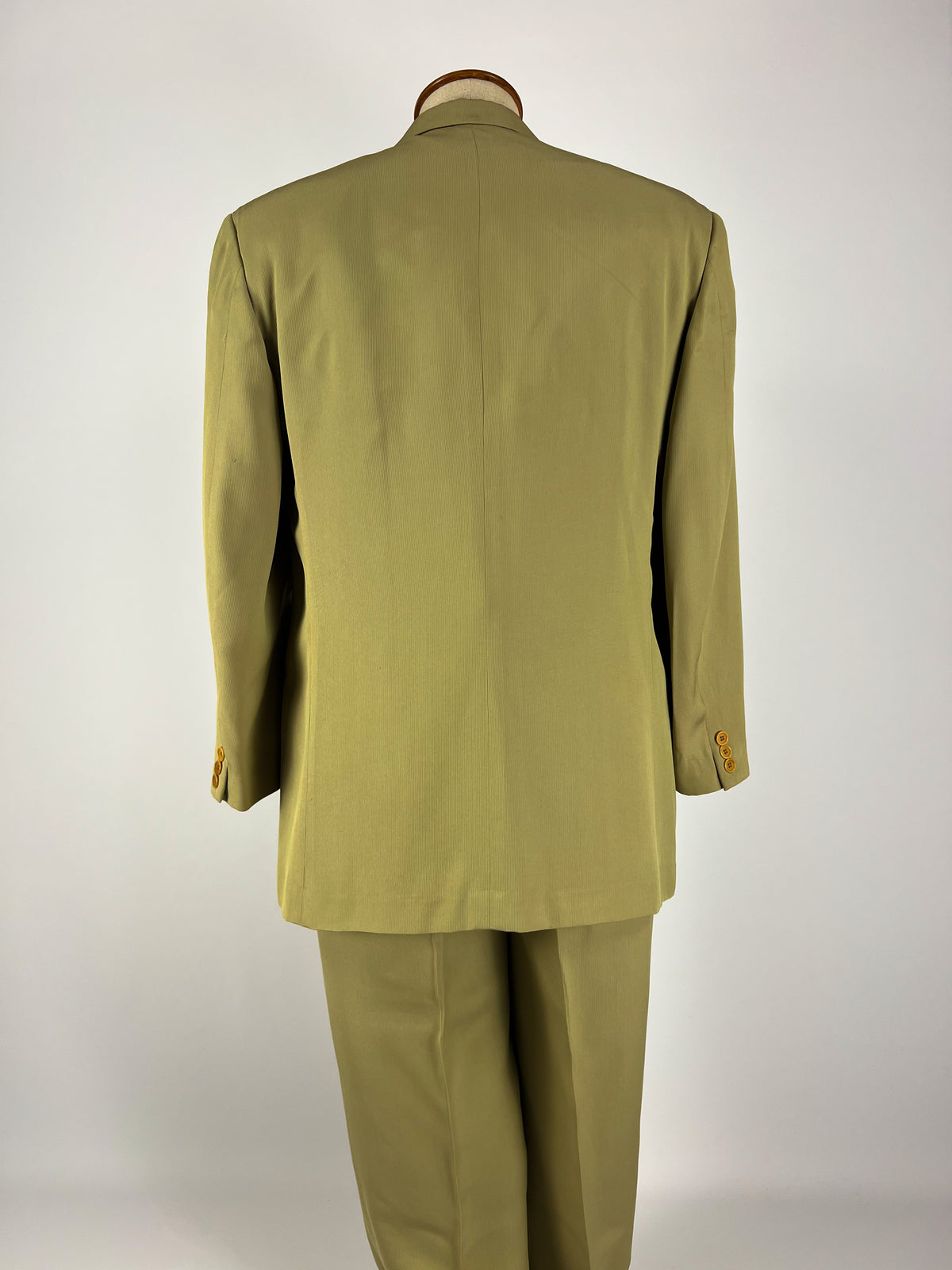 Costume Cantarelli vintage en soie mélangée