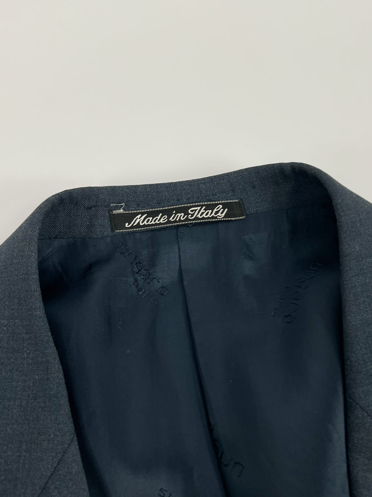 Veste Ungaro en pure laine vintage