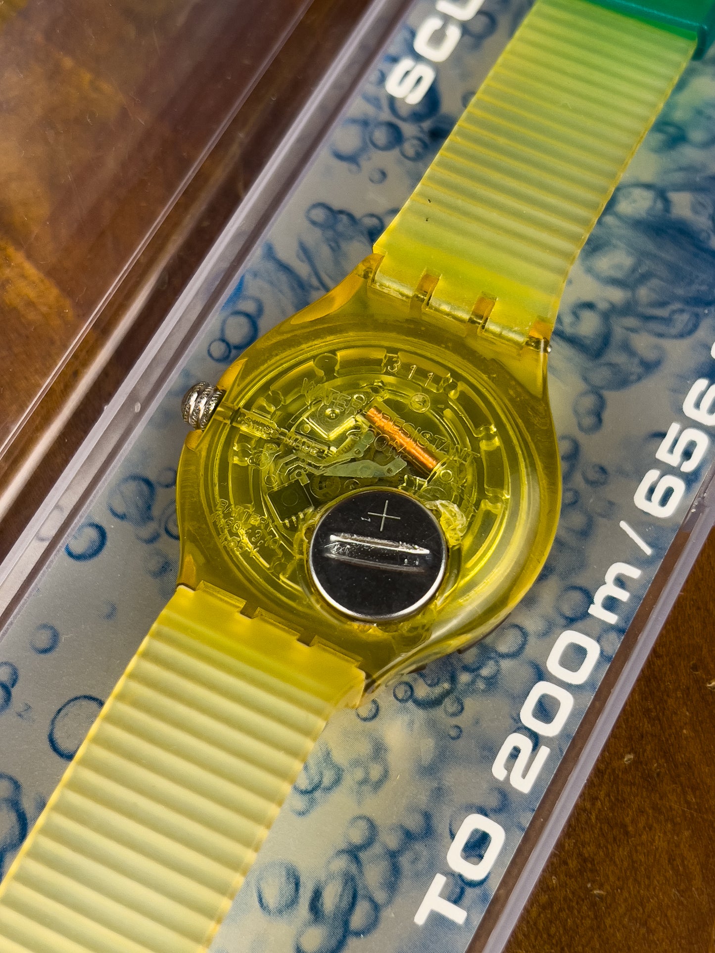 Swatch Scuba 200 “Spray Up” SDN103 1991
