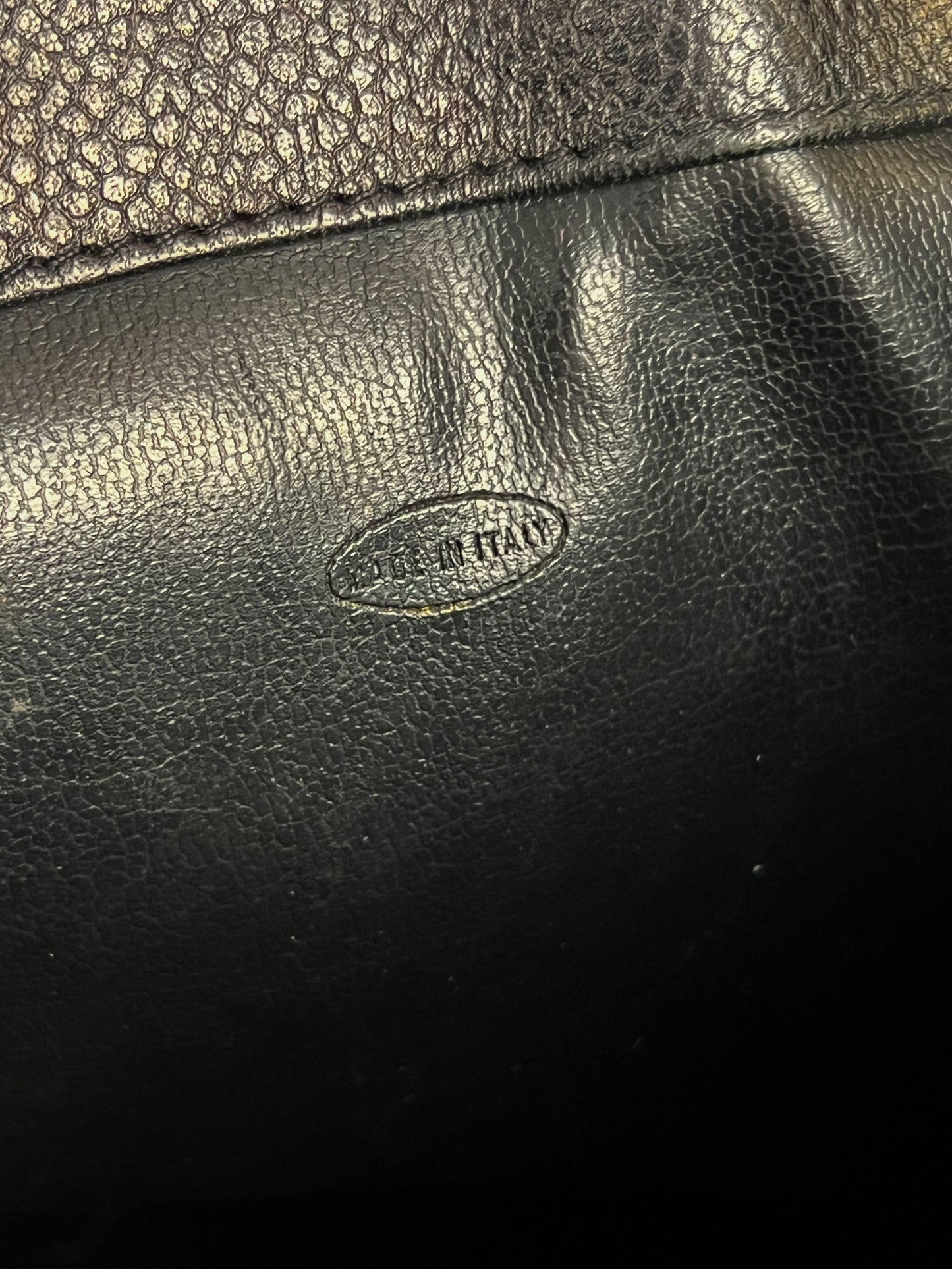 CHANEL 1992 Triple CC bucket bag