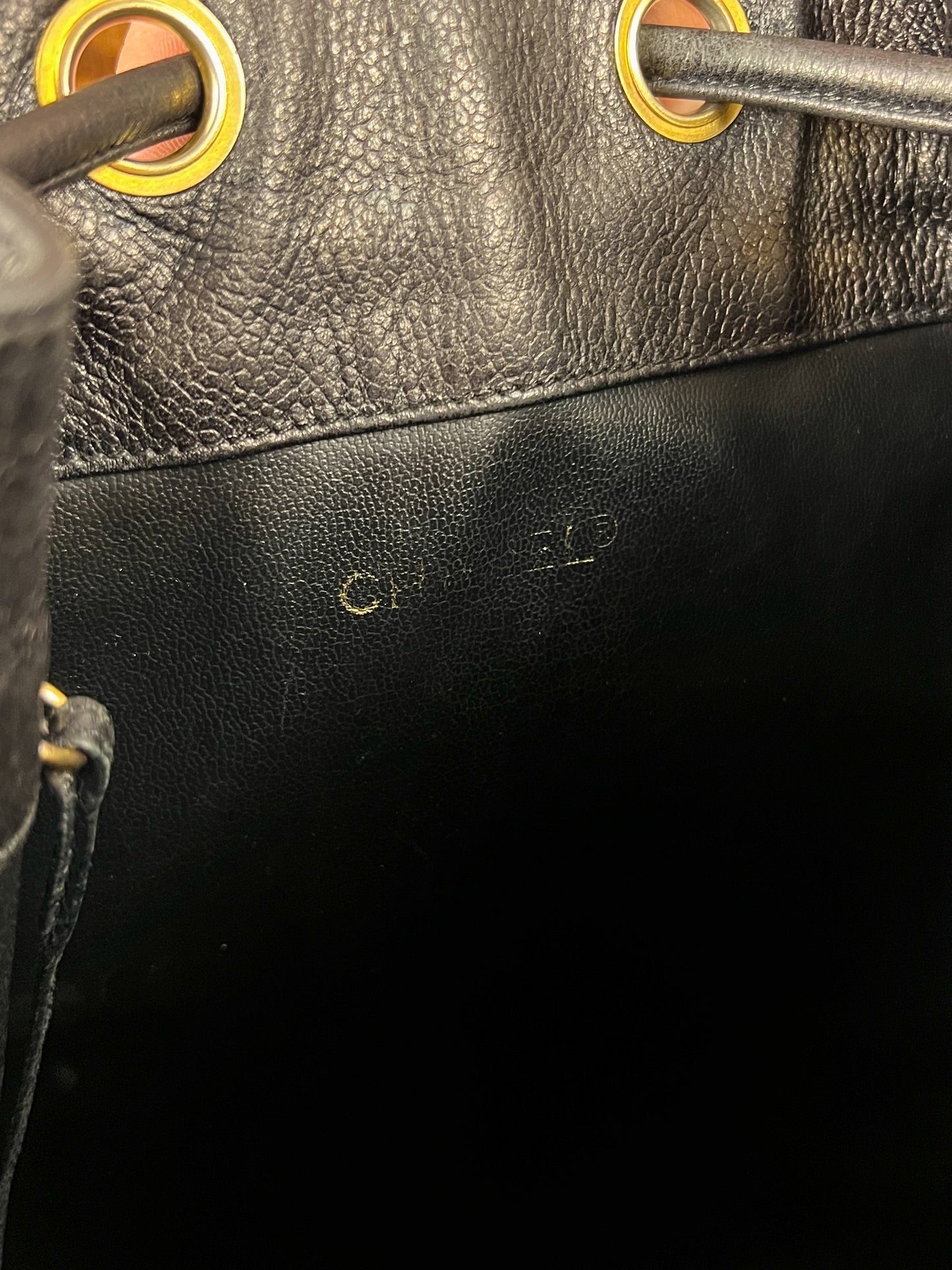 CHANEL 1992 Triple CC bucket bag