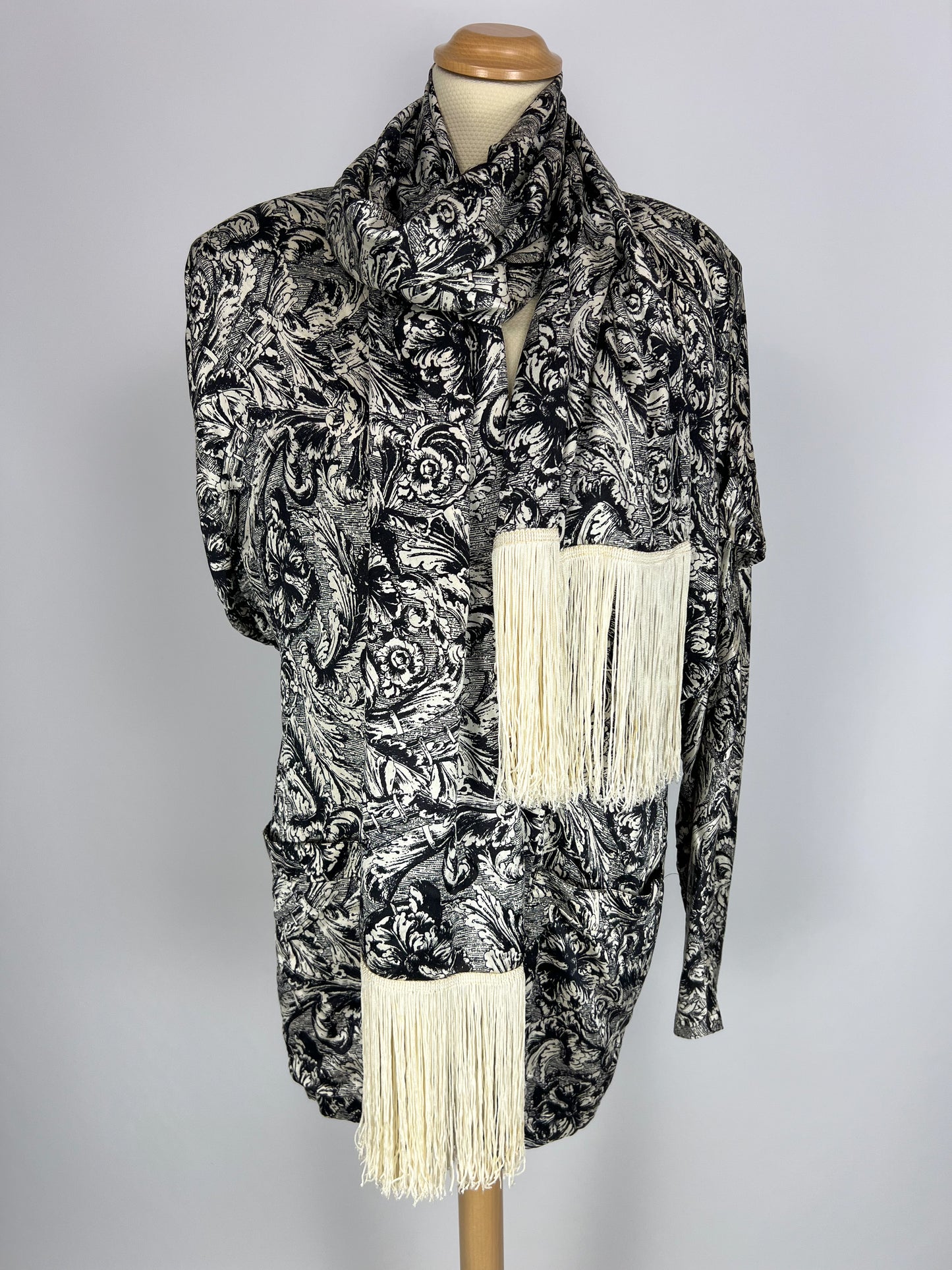 Blusa con Sciarpa Genny by Gianni Versace in Pura Seta