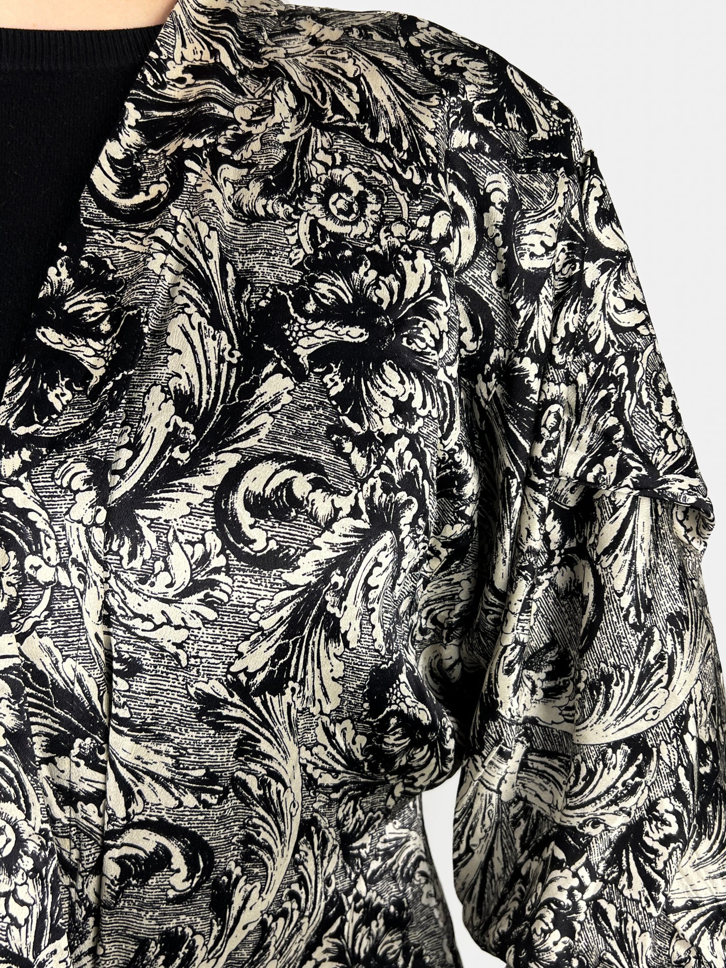 Blusa con Sciarpa Genny by Gianni Versace in Pura Seta