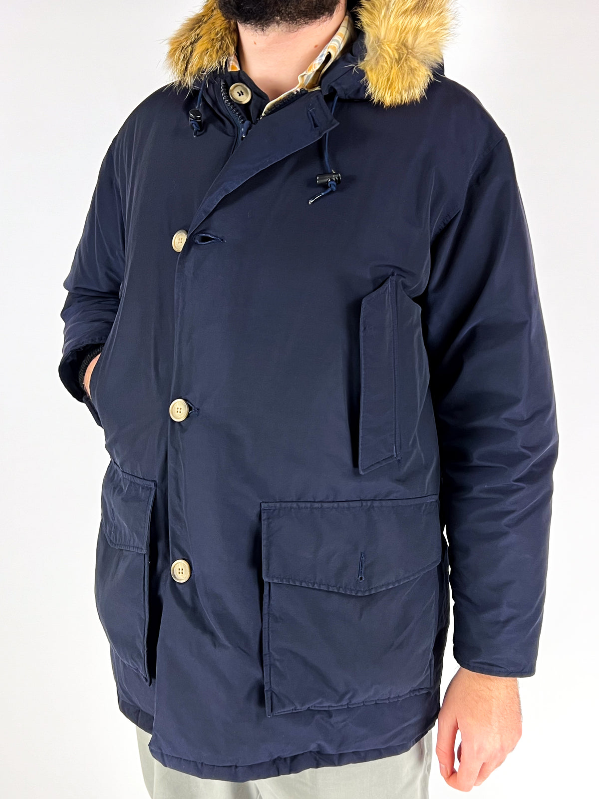 Parka Woolrich fabriqué aux États-Unis dans les années 80 - Fourrure de coyote et broche