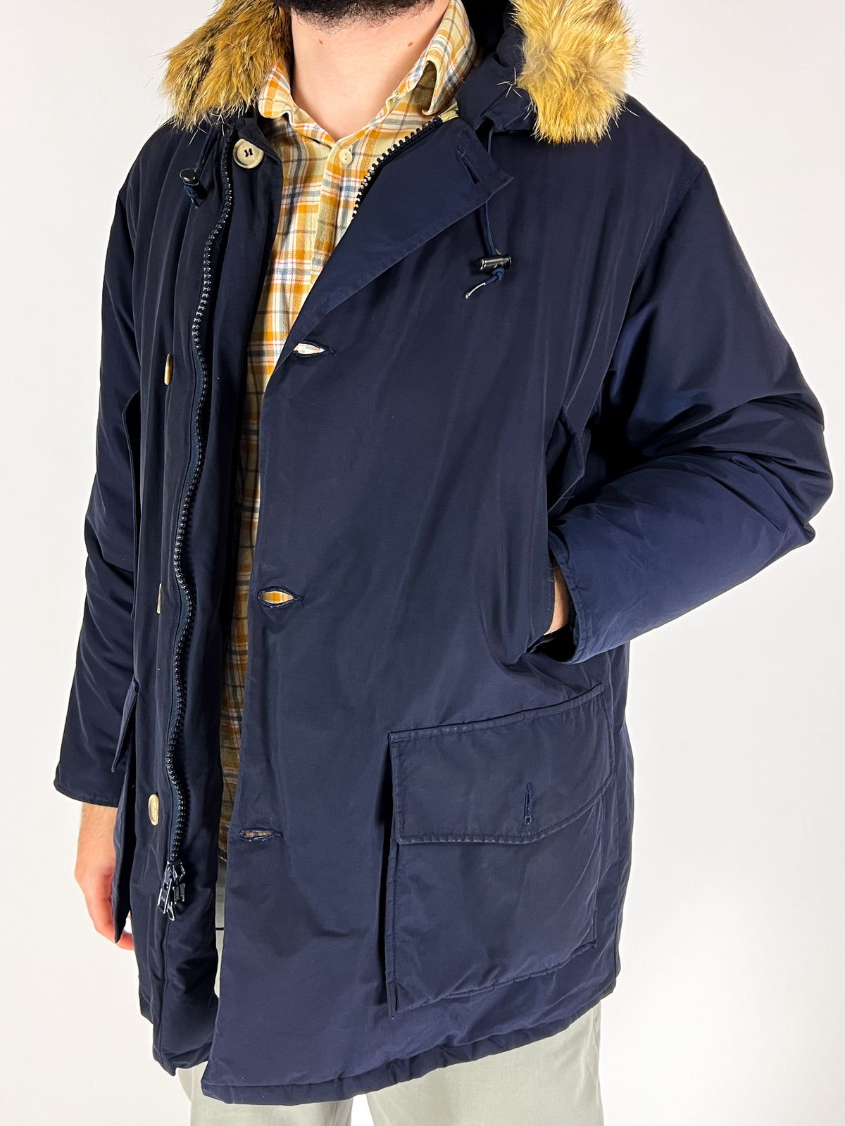 Parka Woolrich fabriqué aux États-Unis dans les années 80 - Fourrure de coyote et broche