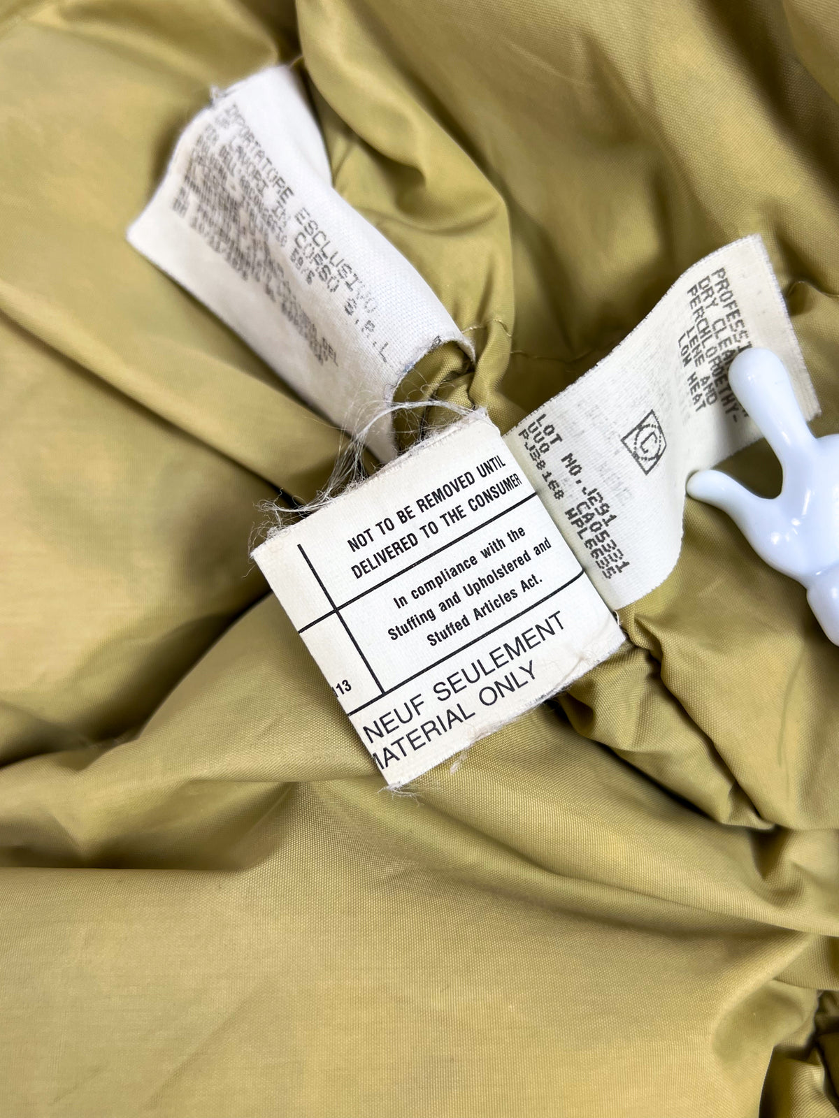 Parka Woolrich fabriqué aux États-Unis dans les années 80 - Fourrure de coyote et broche
