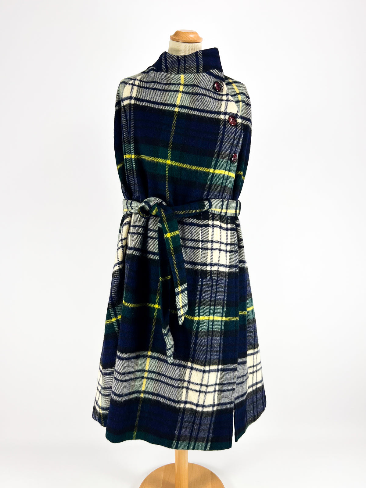 Cape The Scotch House Made in UK 70s