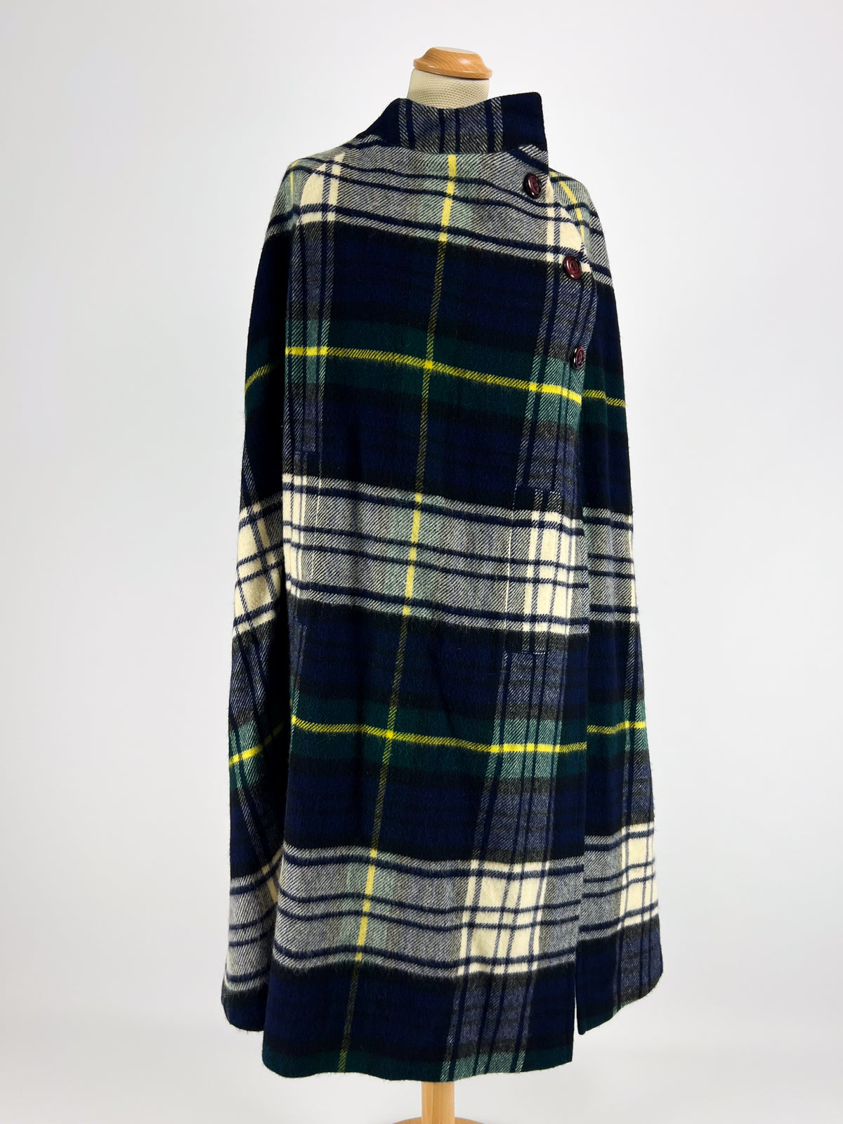 Cape The Scotch House Made in UK 70s