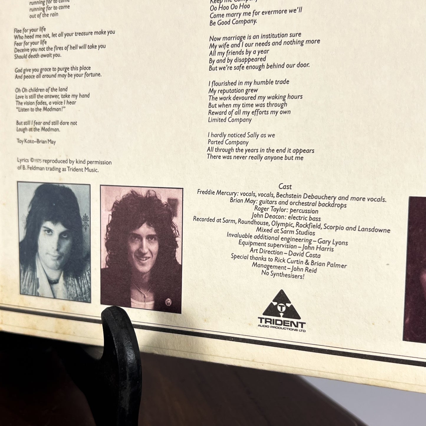 QUEEN – A Night at the Opera 1ª Edizione Giapponese – Elektra P-10075E 1975