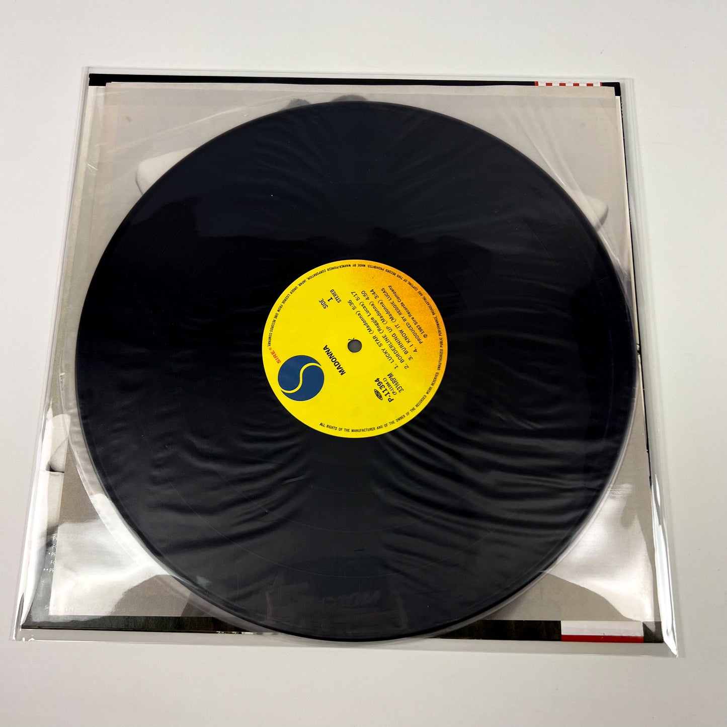 MADONNA - Burning Up (バーニング・アップ) 1st Japanese Edition - Warner/Pioneer P-11394 1983