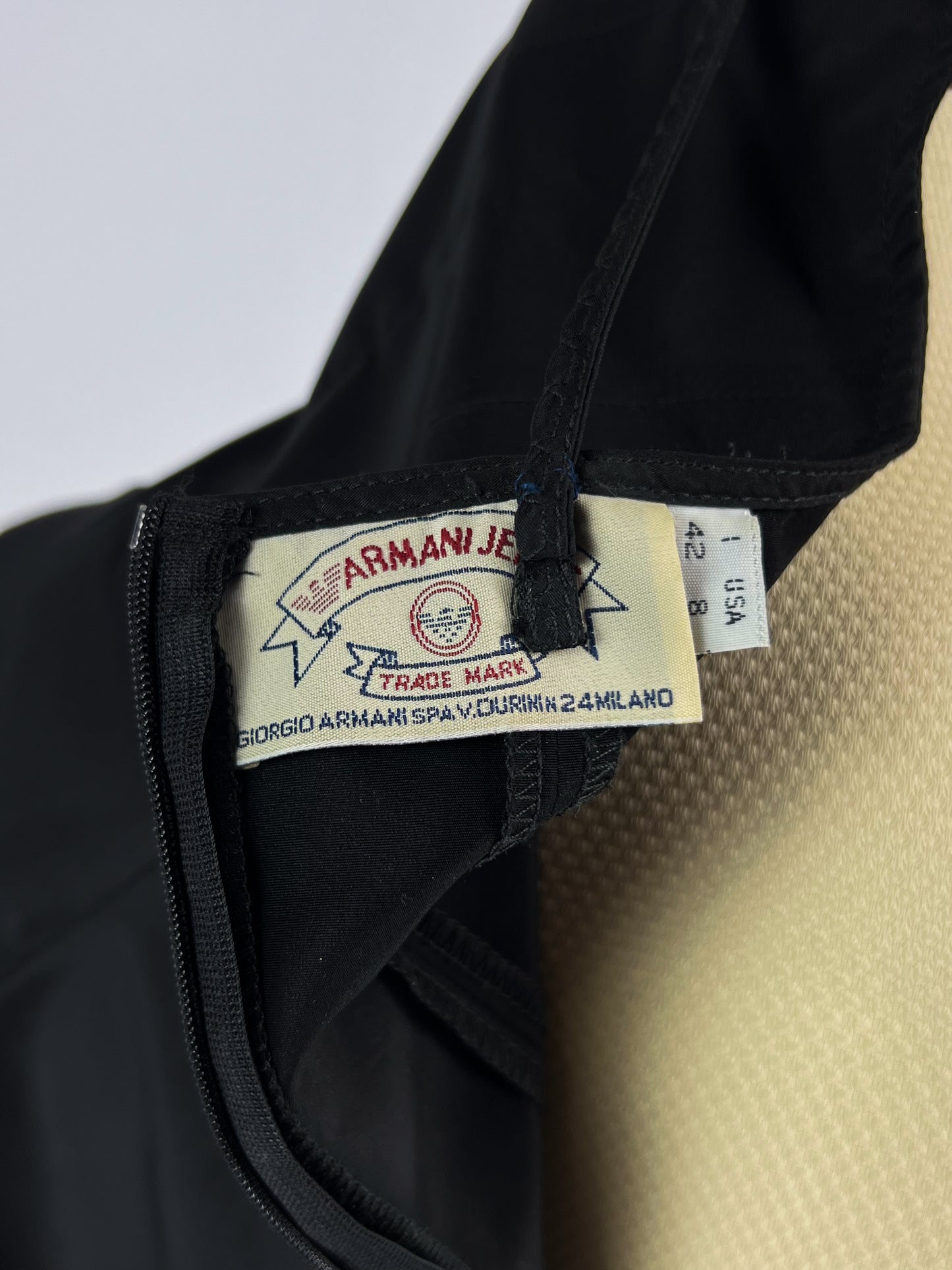 Abito Armani Total Black anni ‘90