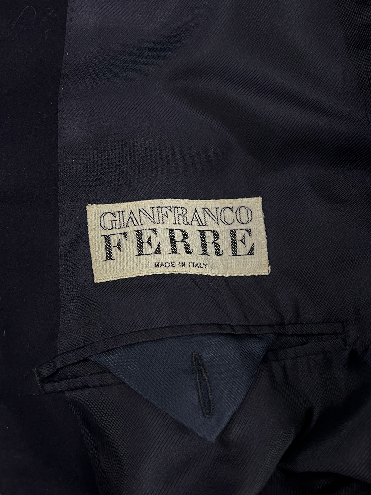 Veste croisée Gianfranco Ferré en cachemire 1989