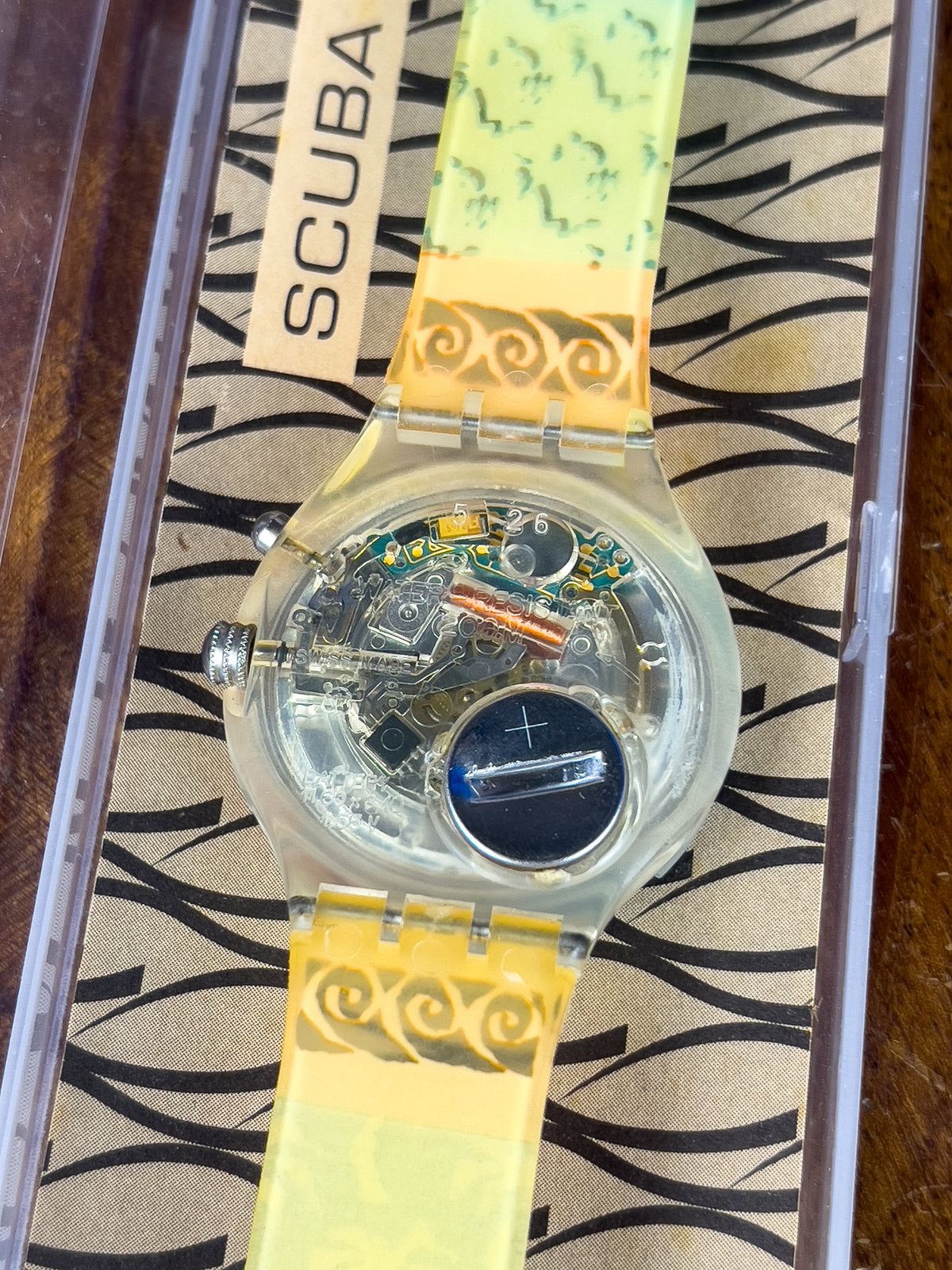 Swatch Loomi Scuba 200 "Mind the Shark" SDK902 1996