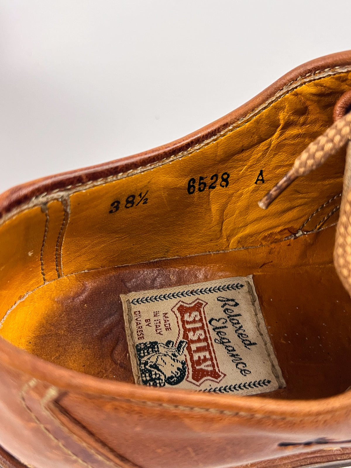 Chaussures en cuir Sisley années 80