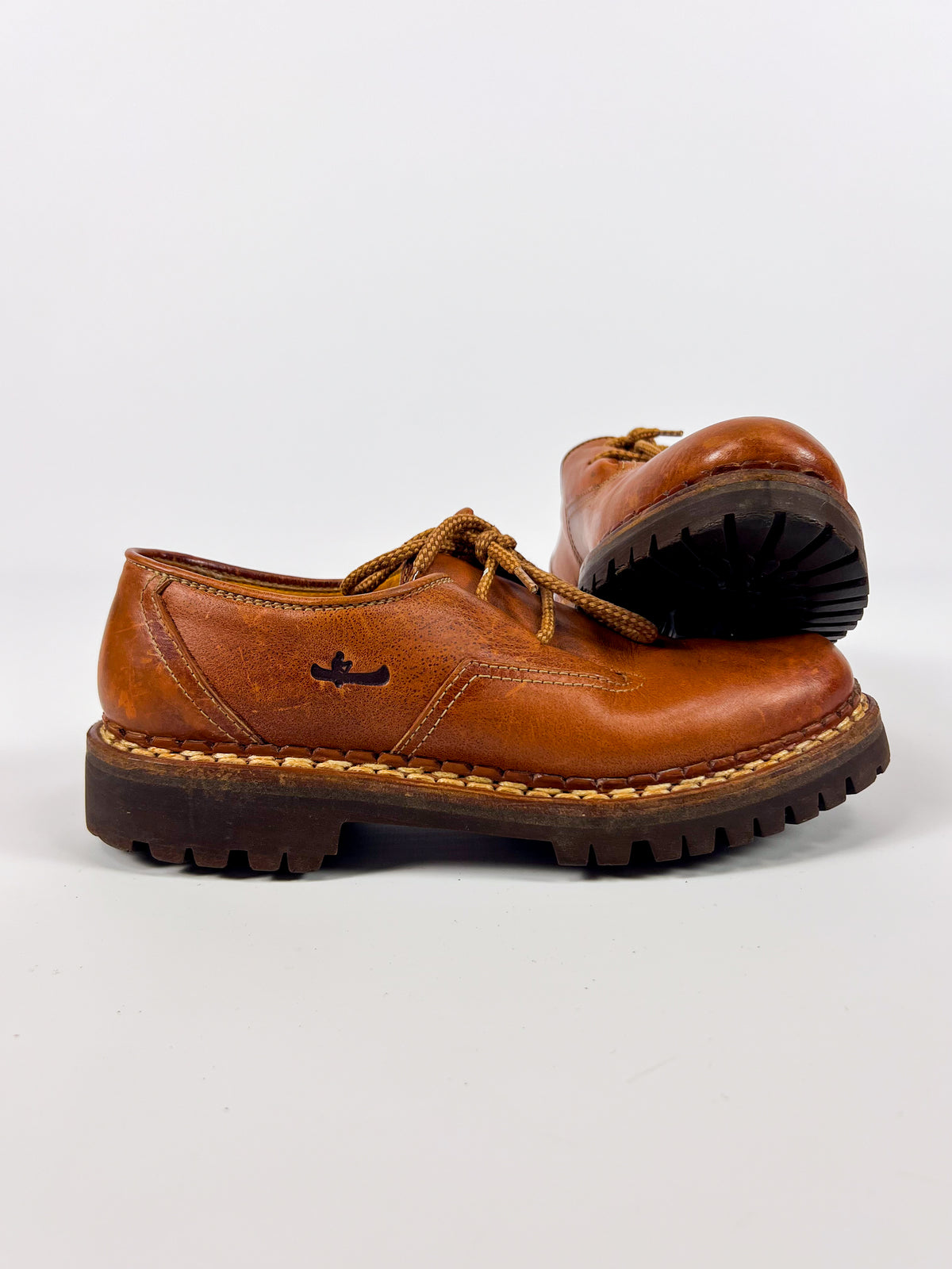 Chaussures en cuir Sisley années 80