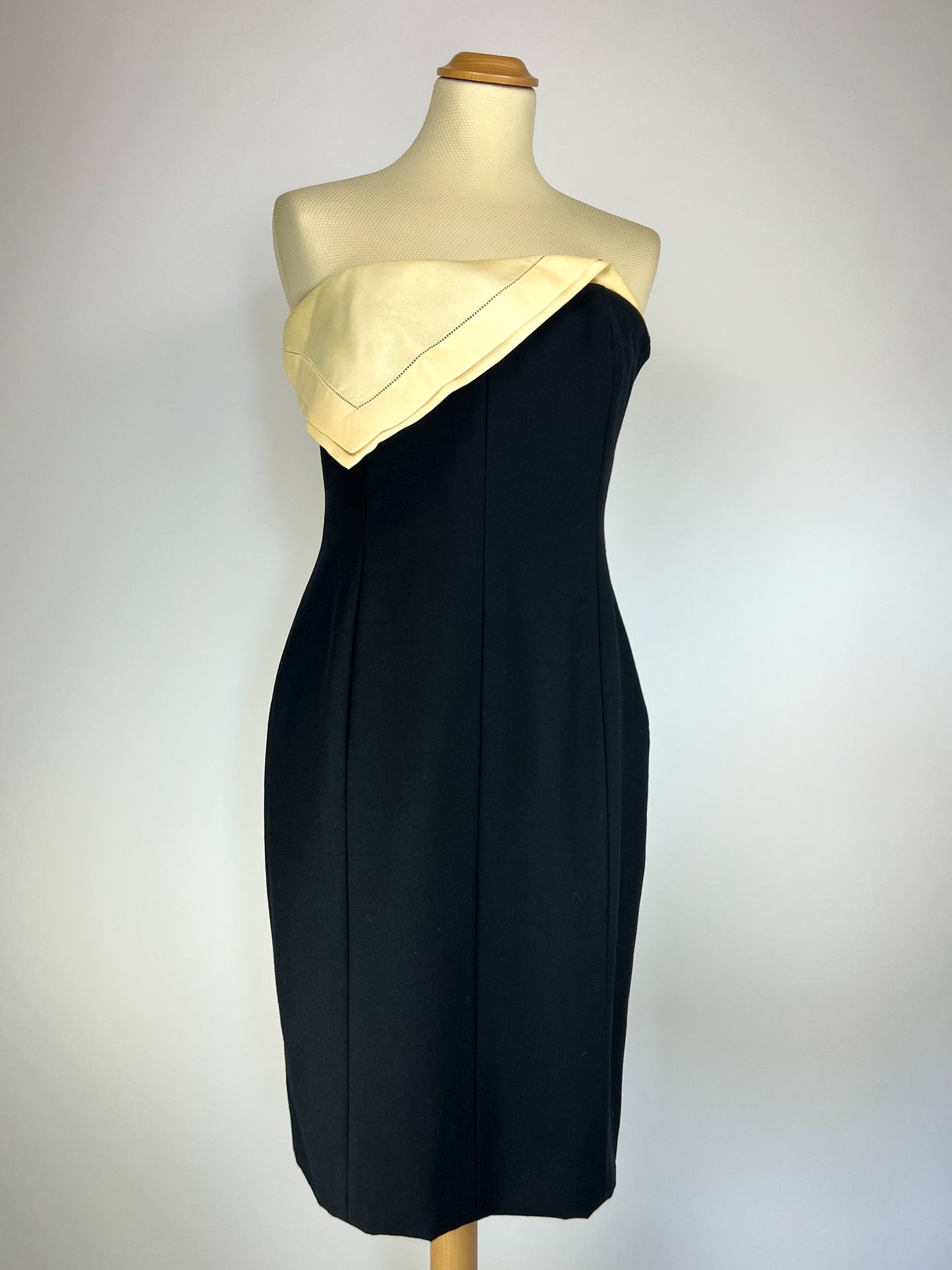 Abito Gianfranco Ferré in Lana e Seta vintage