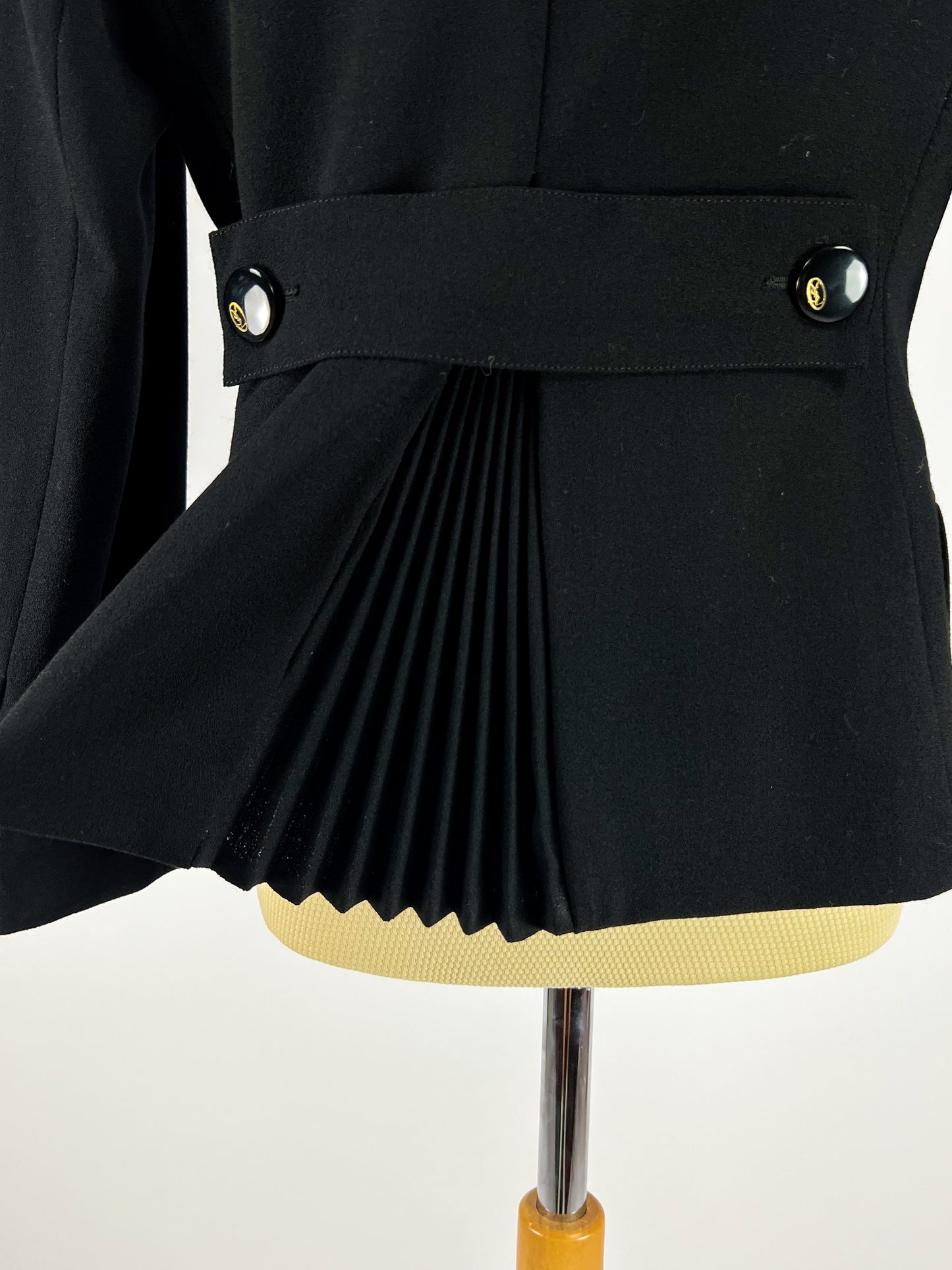 Blazer in Pura Lana anni ‘70 - Bottoni YSL