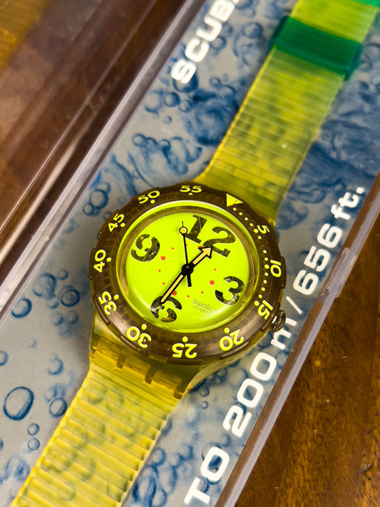 Swatch Scuba 200 “Spray Up” SDN103 1991