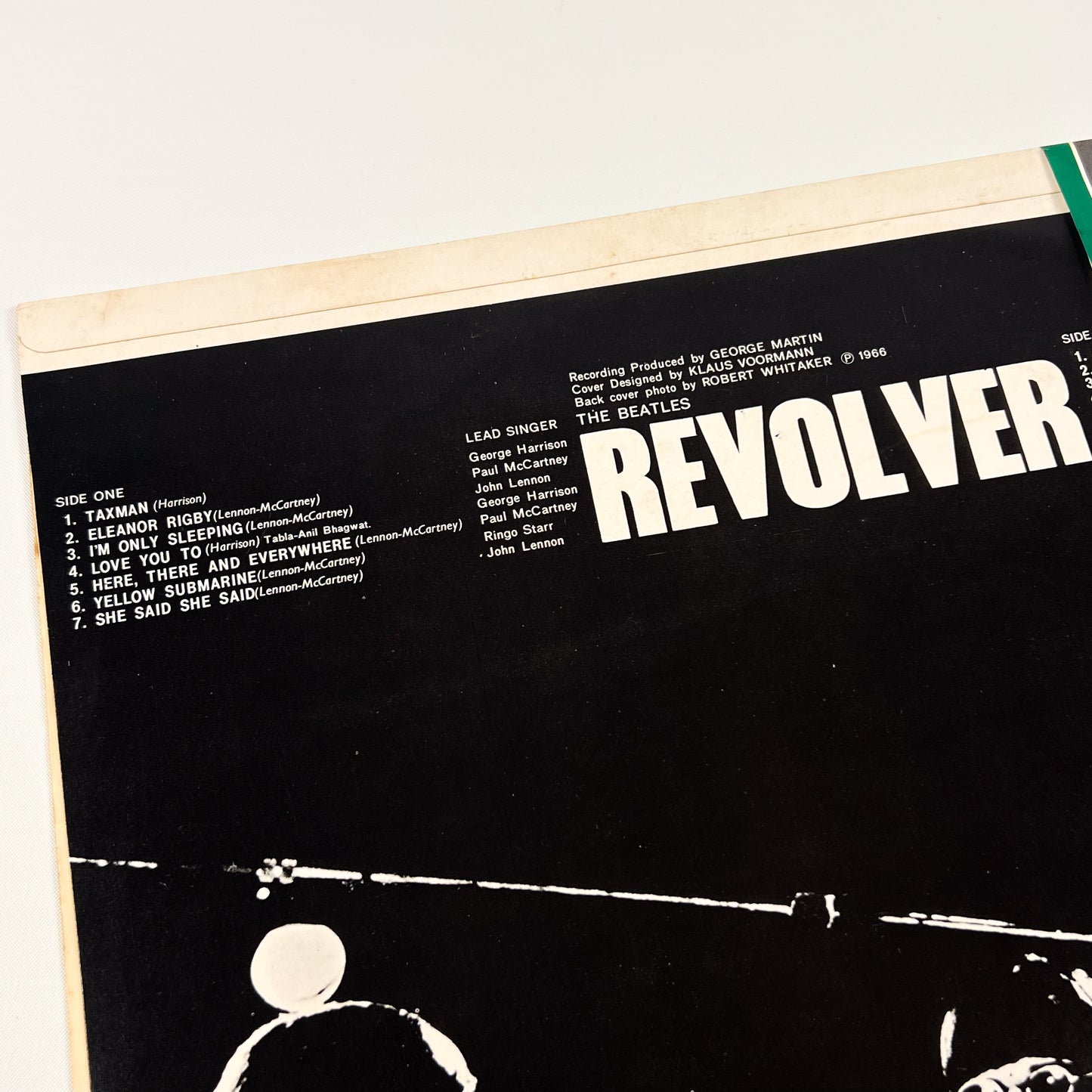THE BEATLES – Revolver Japanese Press – Apple / Toshiba EMI AP-8443 1974