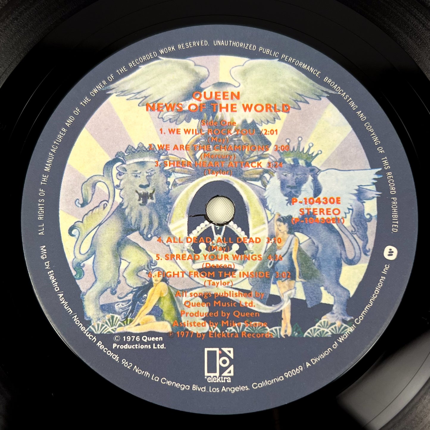 QUEEN – News Of The World 1st Japanese Edition - Elektra P-10430E 1977