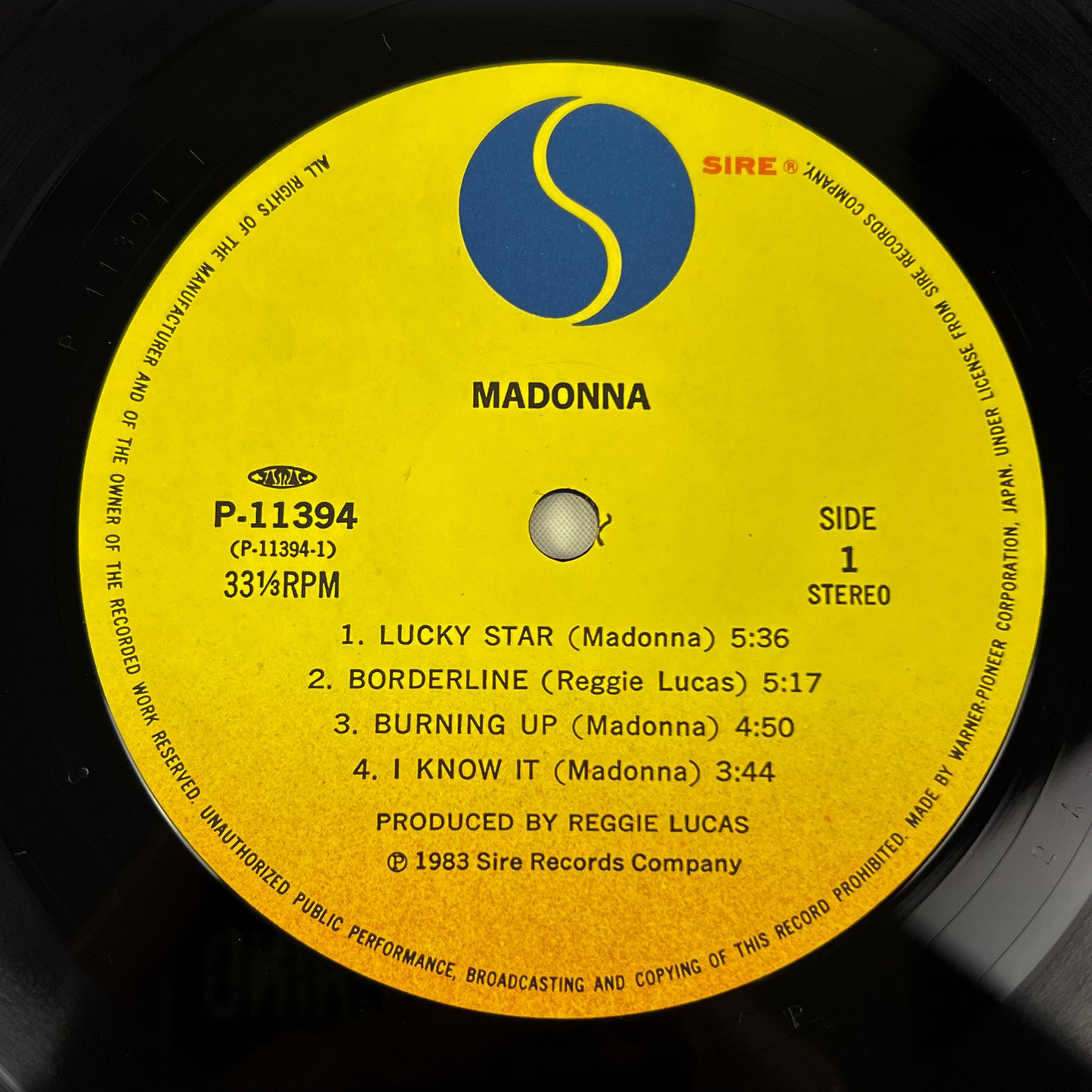 MADONNA - Burning Up (バーニング・アップ) 1st Japanese Edition - Warner/Pioneer P-11394 1983