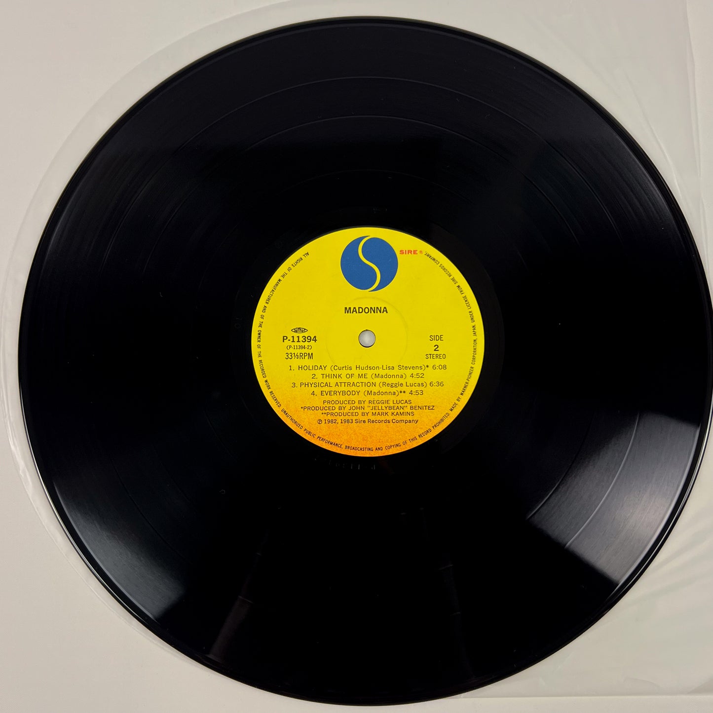 MADONNA - Burning Up (バーニング・アップ) 1st Japanese Edition - Warner/Pioneer P-11394 1983