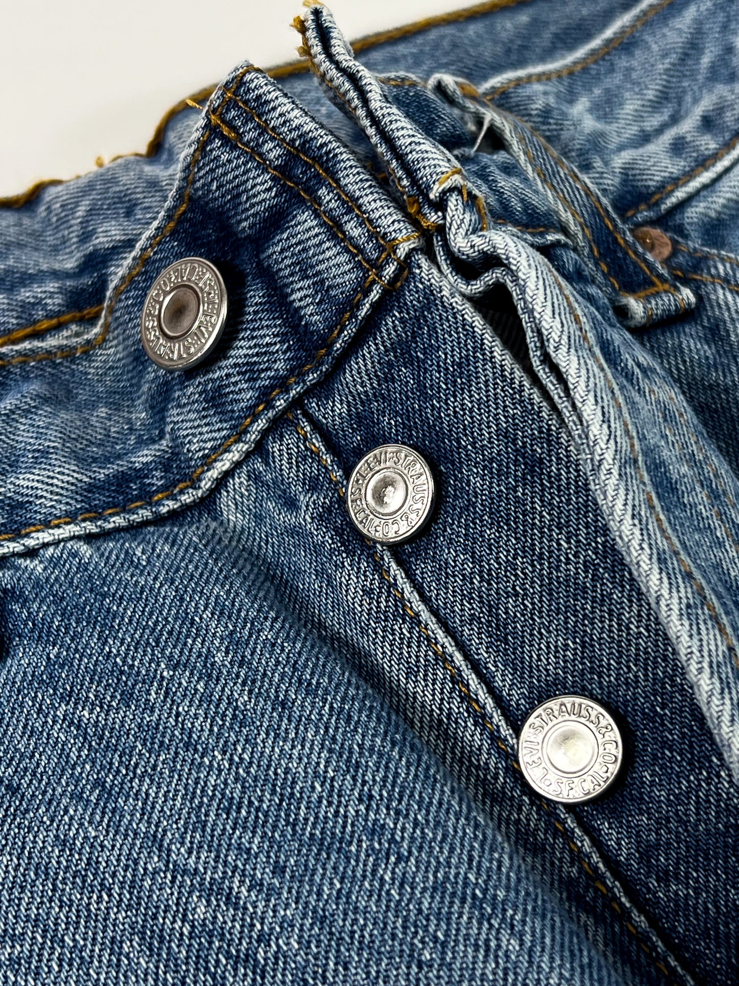 Levi's 501 W28 NOS 90s