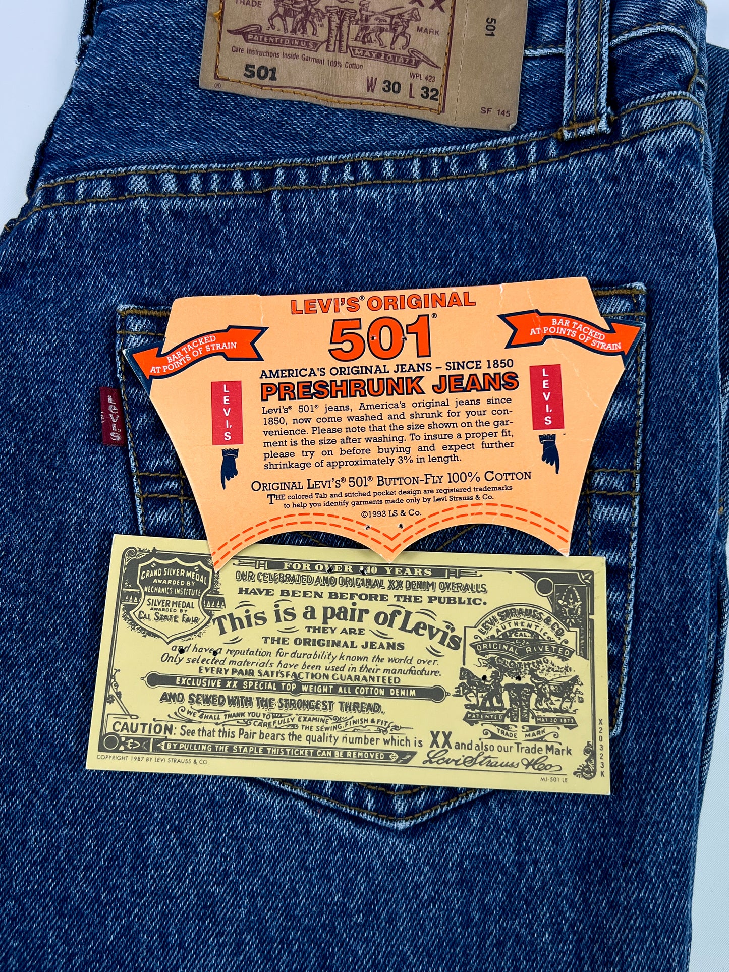 Levi's 501 W30 NOS Made in USA 1995