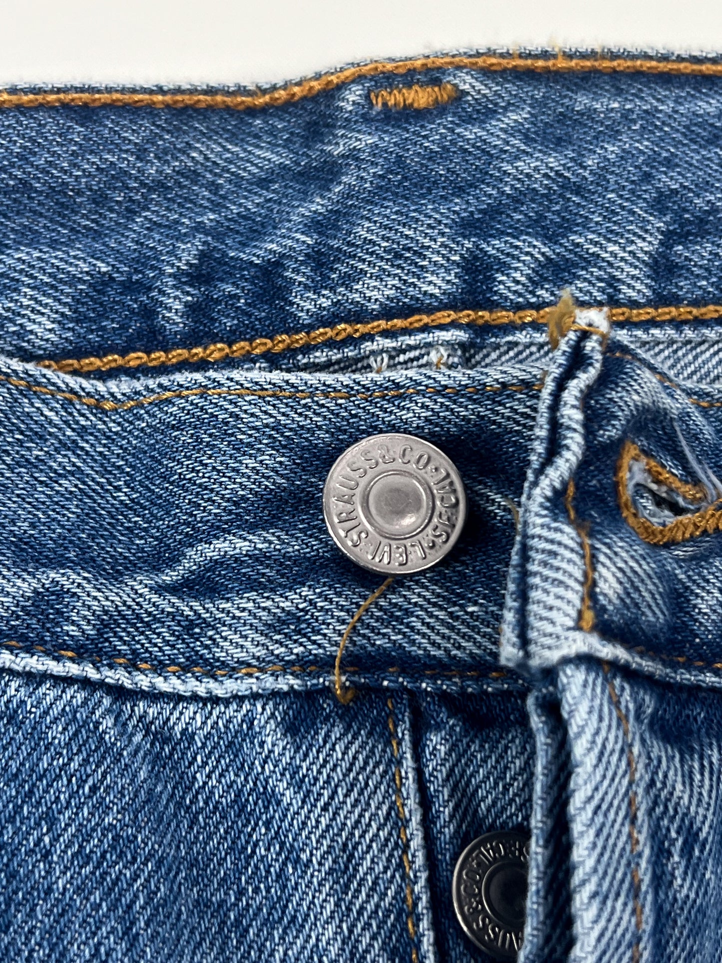 Levi's 501 W32 Fabriqué aux USA 1995 NOS
