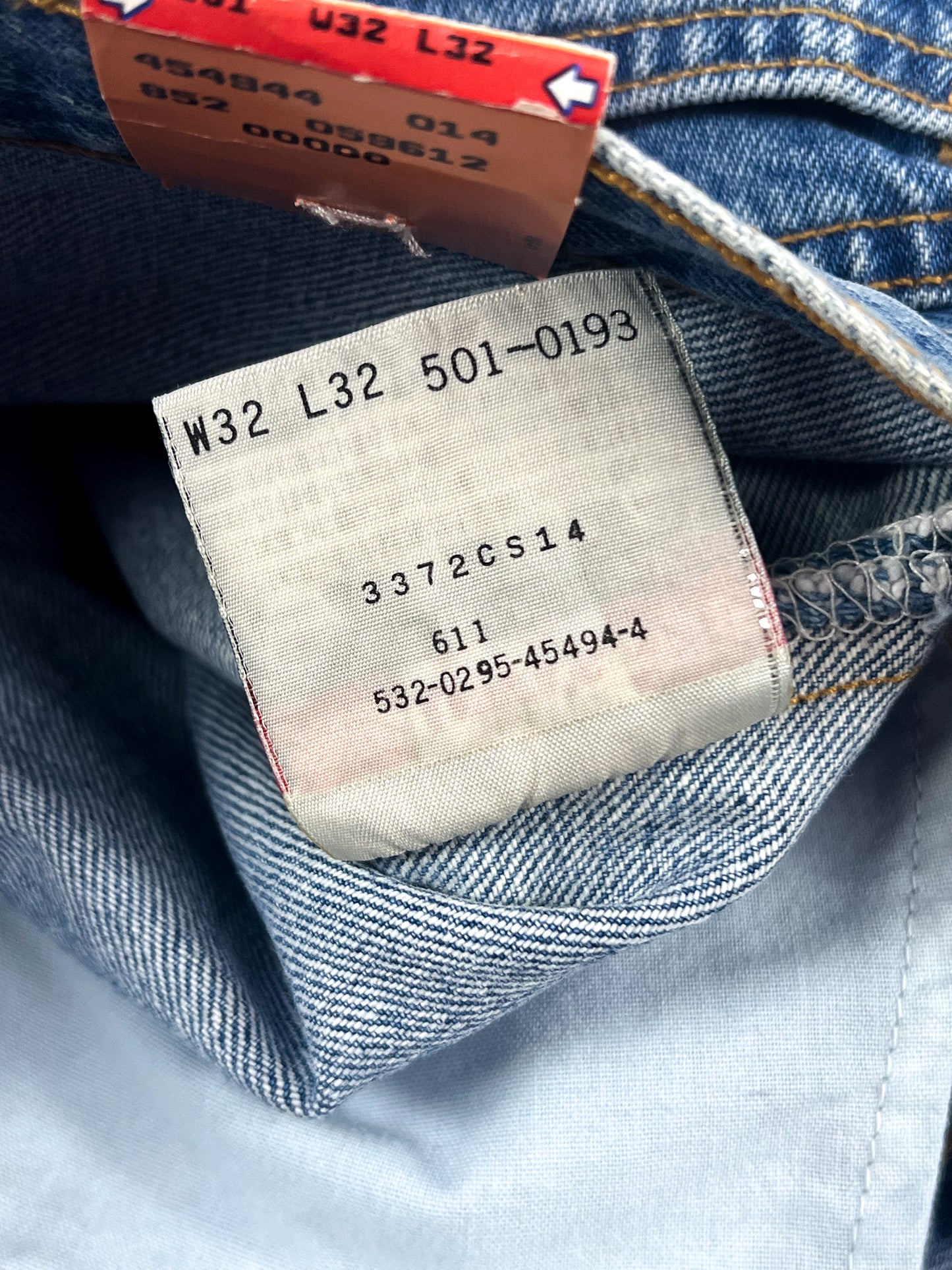 Levi's 501 W32 Fabriqué aux USA 1995 NOS
