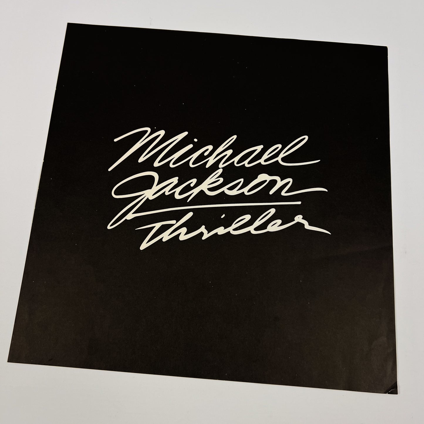 MICHAEL JACKSON – Thriller –  1ª Edizione Giapponese Epic 25 3P-399 1982 – POSTER / BOLLINO NERO