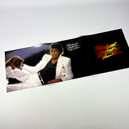 MICHAEL JACKSON – Thriller –  1ª Edizione Giapponese Epic 25 3P-399 1982 – POSTER / BOLLINO NERO